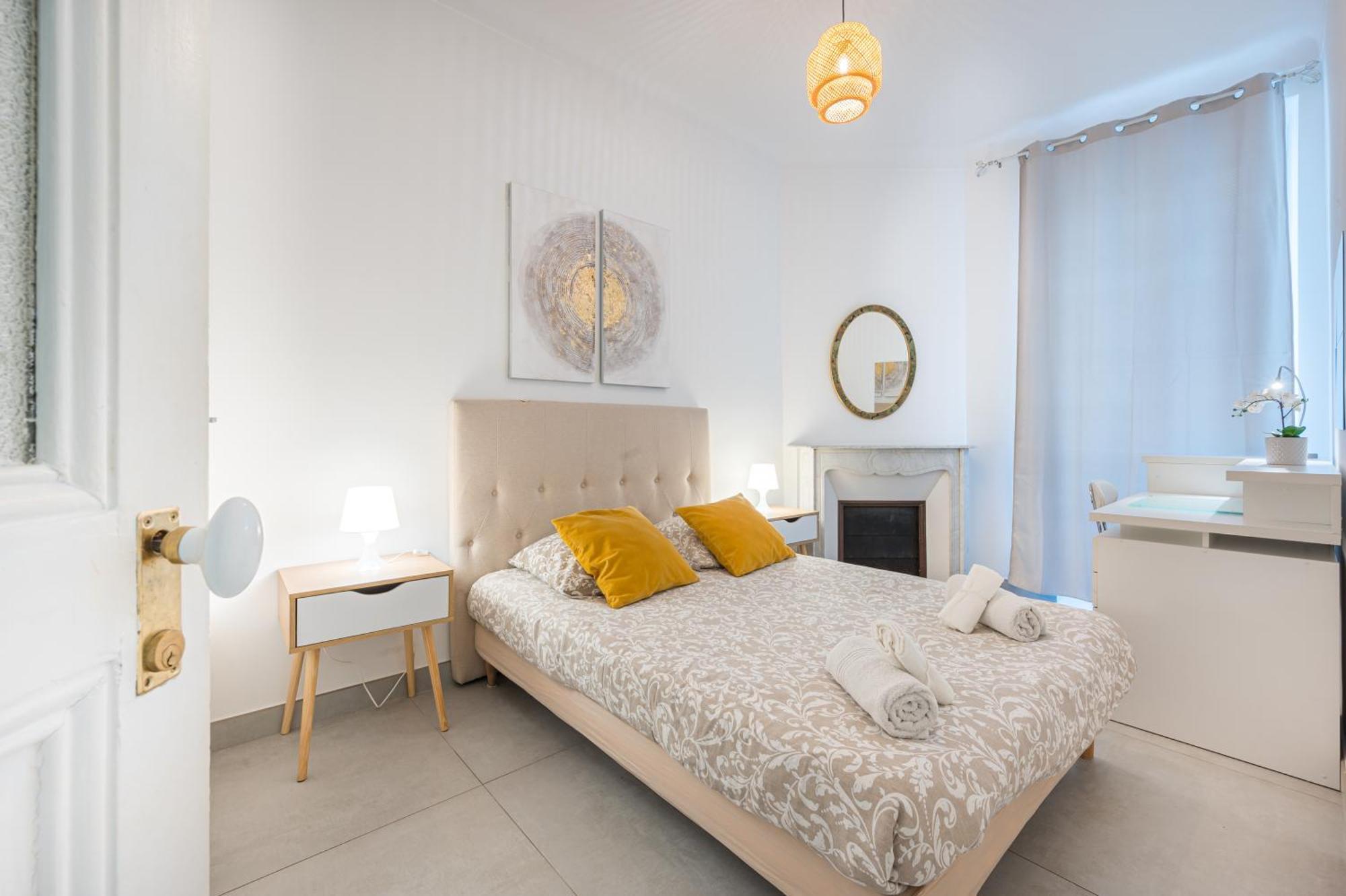 Stunning Flat By The Beach, Carre D'Or-Negresco Ницца Экстерьер фото